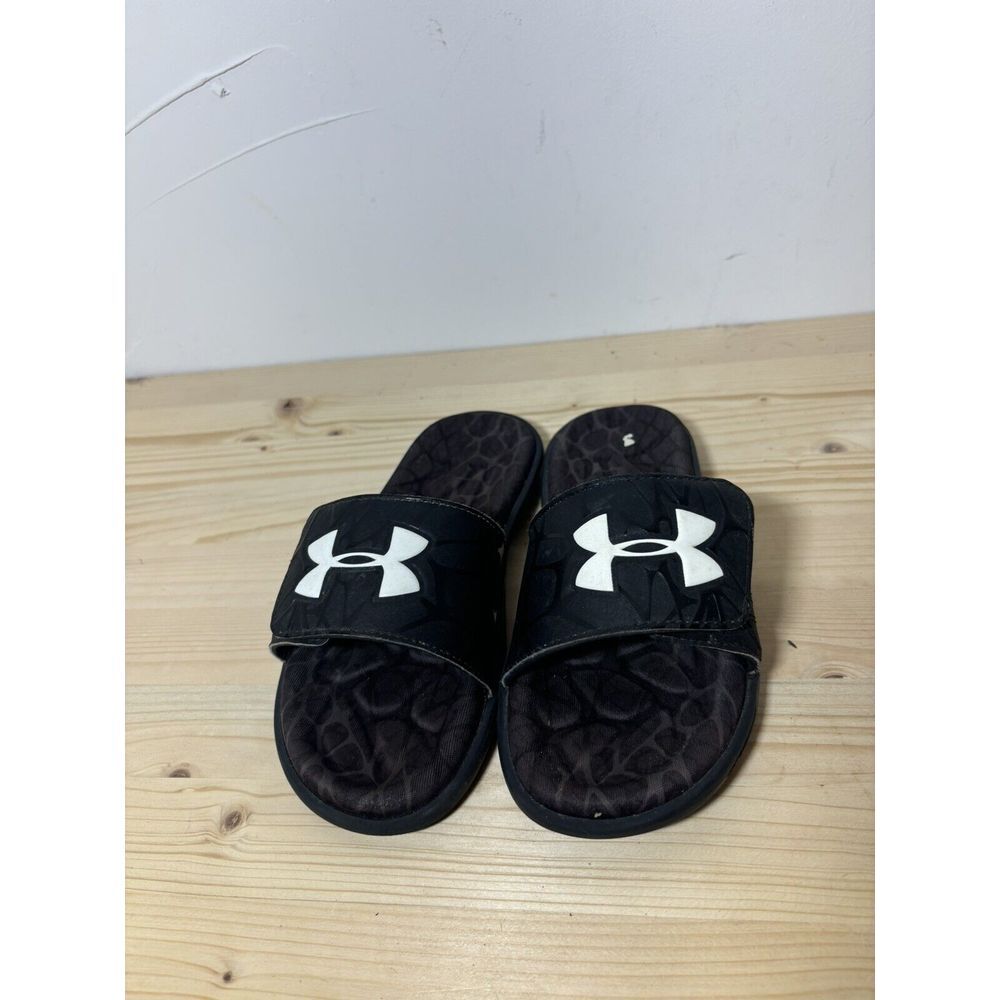 KIDS UNDER ARMOUR 4D‎ FOAM SLIDES SANDALS Black ADJUSTABLE  STRAP SIZE 4Y U22